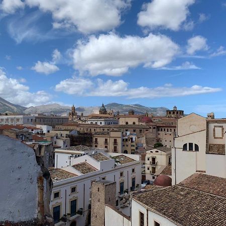 Sopra I Tetti Di Ballaro ปาแลร์โม ภายนอก รูปภาพ